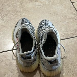 Yeezy boost 350 V2 Zebras